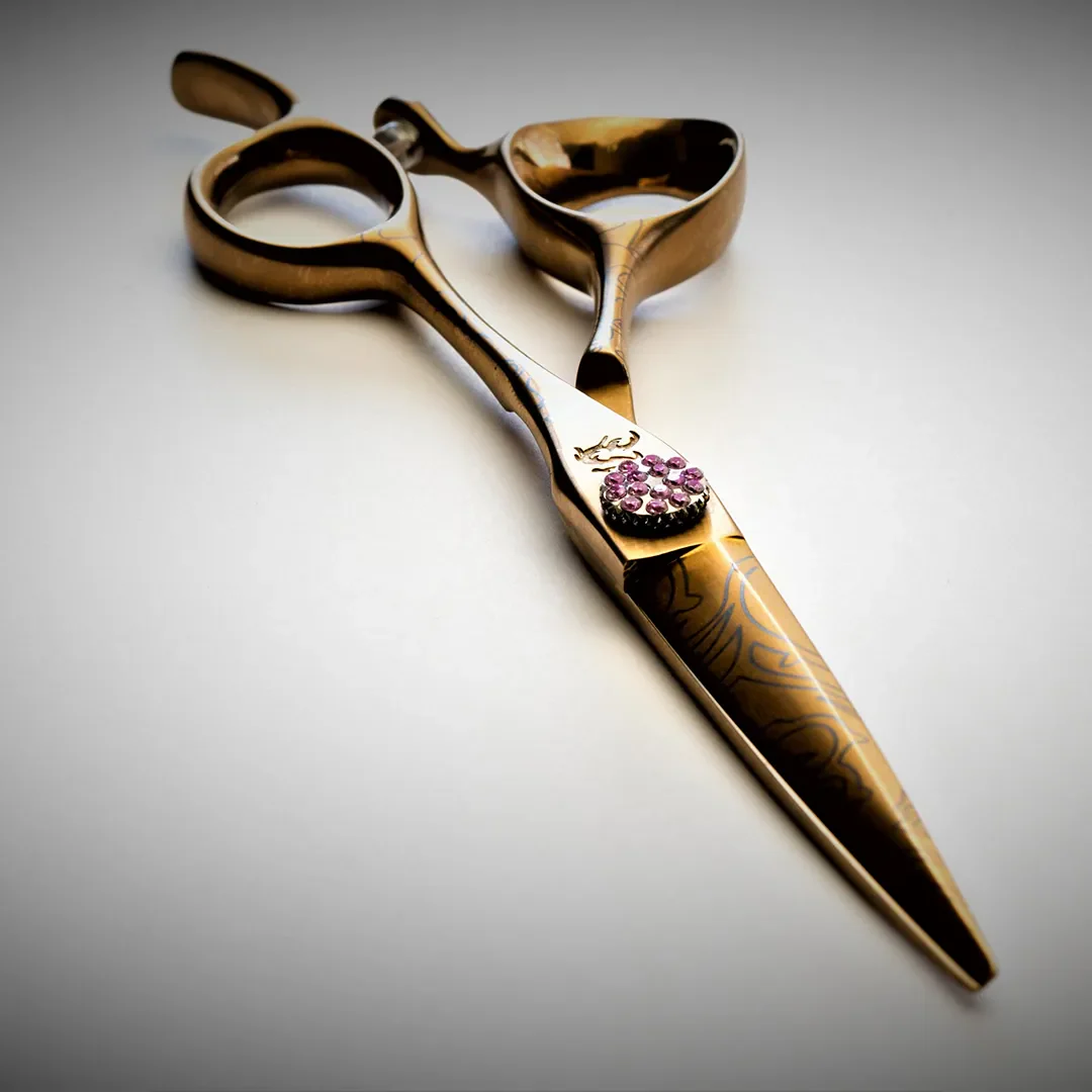 Kamisori Jewel III Professional Haircutting Shears Set - Image 3