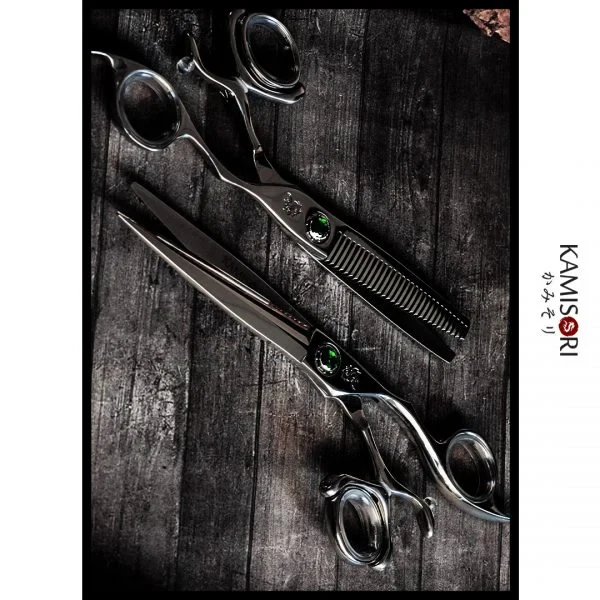 Kamisori Revolver III Professional Haircutting Shears Set - Image 2