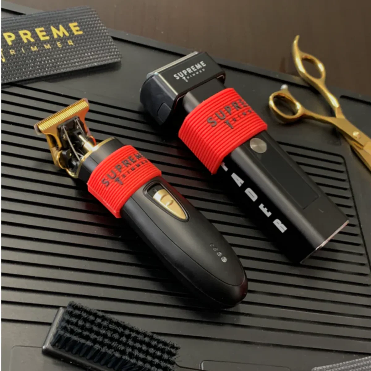 Supreme ST Clipper, Trimmer, & Shaver Grippers - Red - Image 3