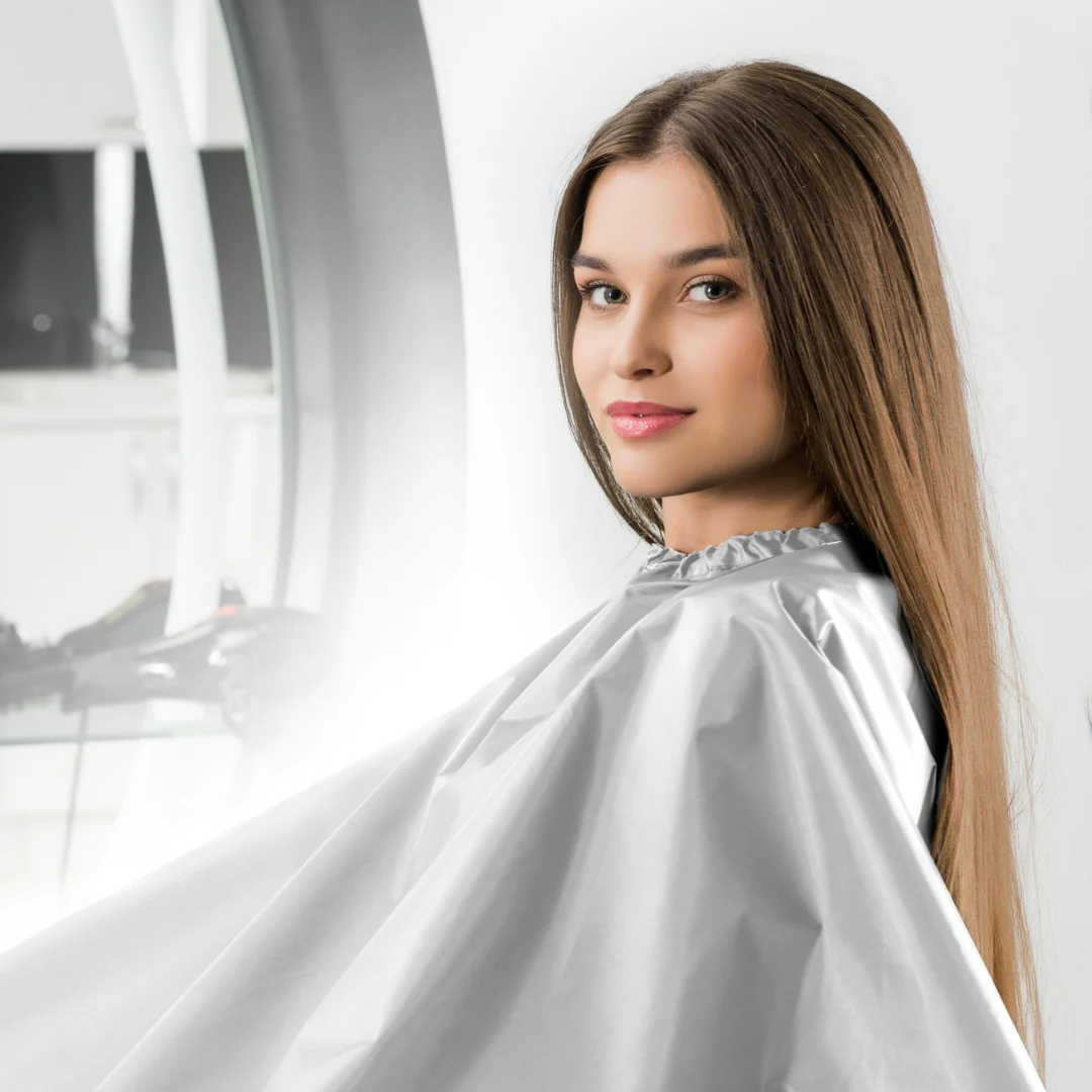 Wahl Nylon Cape – White - Image 2